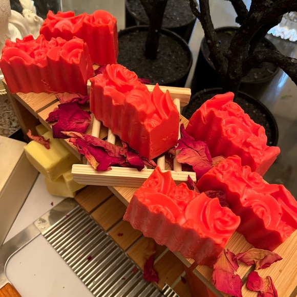 Goat Milk Shea Butter Soap Cherry Blossom - Picture 3 of 9